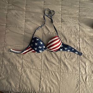 Women’s medium padded push up bikini top